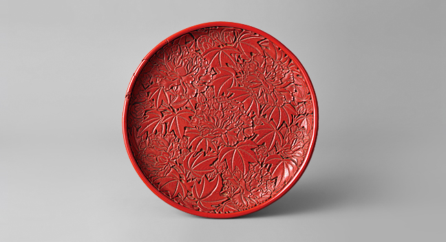 Tray with Peony Design