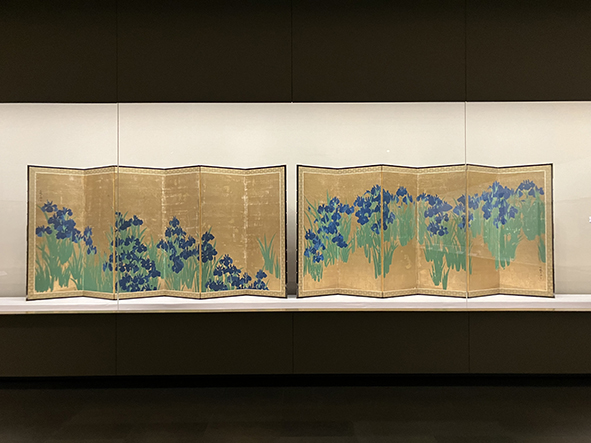 燕子花図屏風