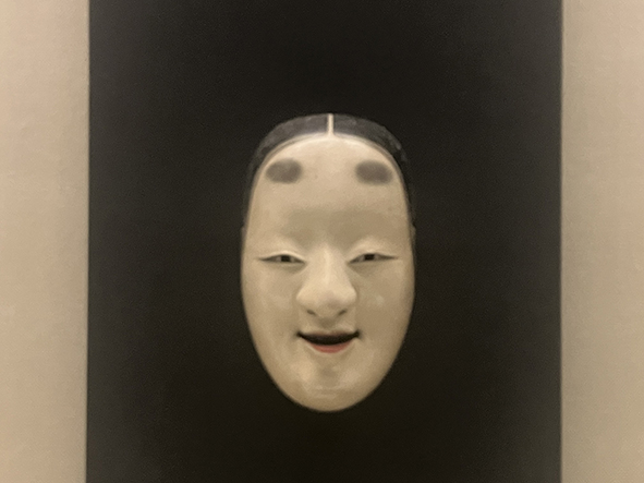 女面の魅力